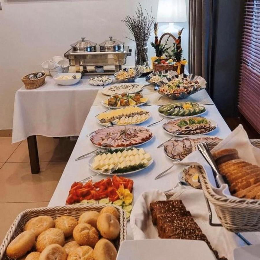 Ck Kalina Hotel Lądek-Zdrój Екстериор снимка