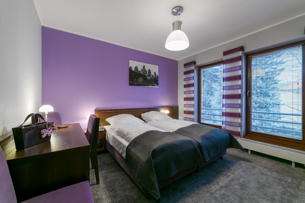 Ck Kalina Hotel Lądek-Zdrój Стая снимка