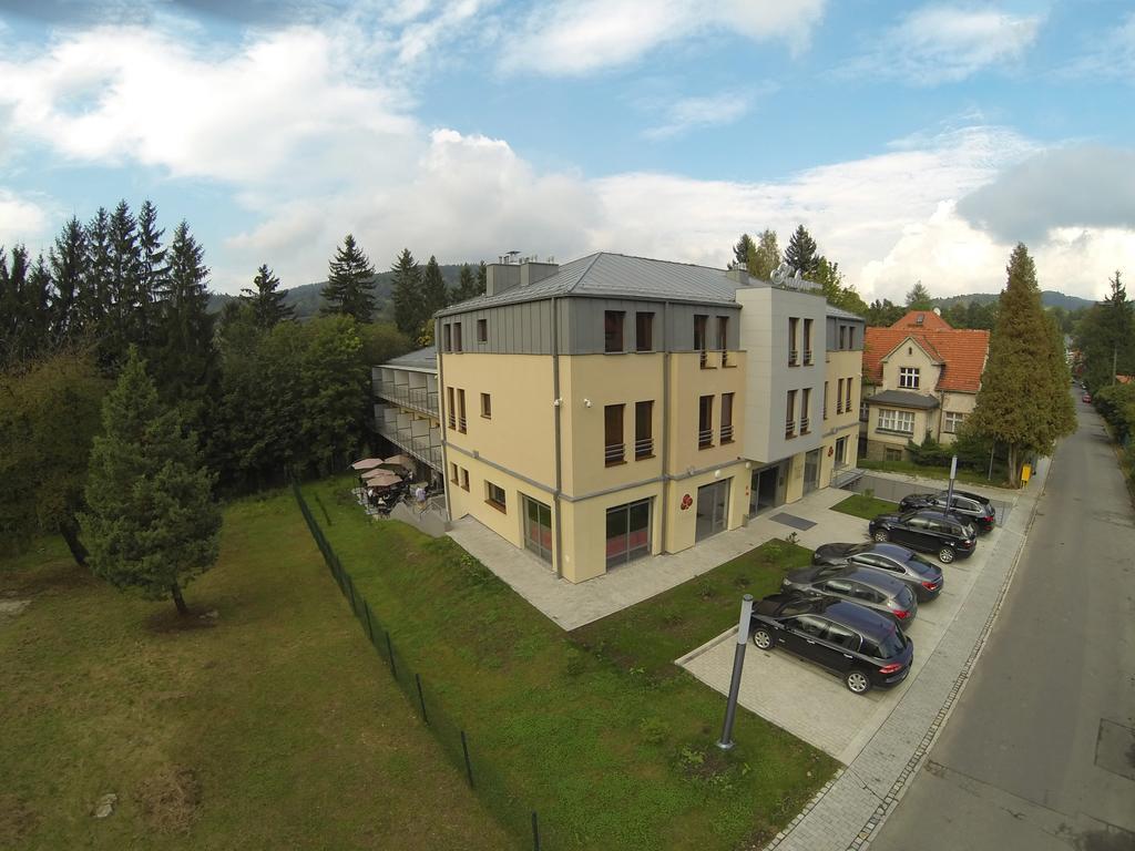 Ck Kalina Hotel Lądek-Zdrój Стая снимка